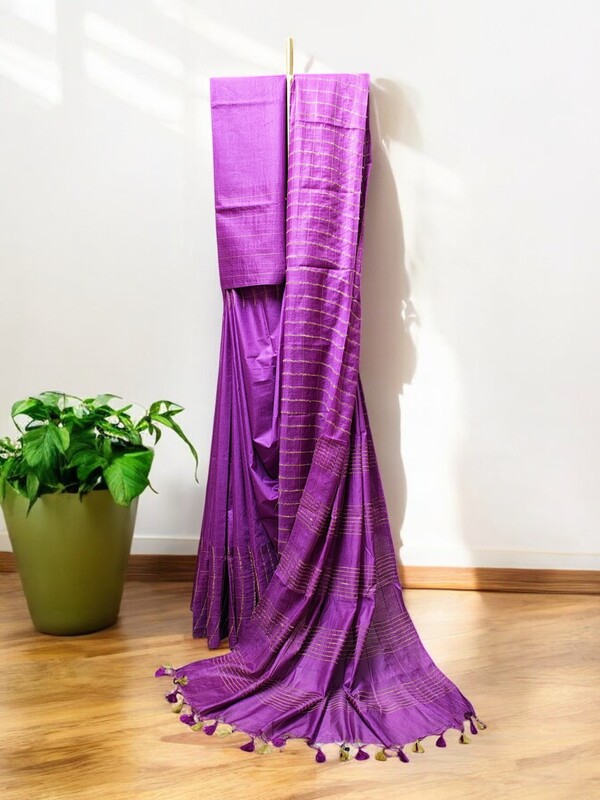 Dark Purple Checkered Woven Kota Silk Saree with Running Blouse Dark Purple Checkered Woven Kota Silk Saree with Running Blouse