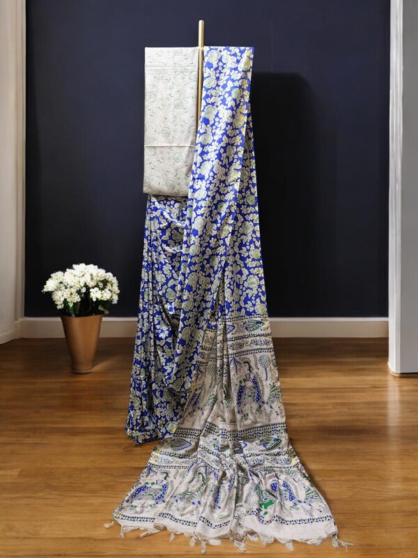Indigo Kalamkari Print Saree with Unstitched Blouse Indigo Kalamkari Print Saree with Unstitched Blouse