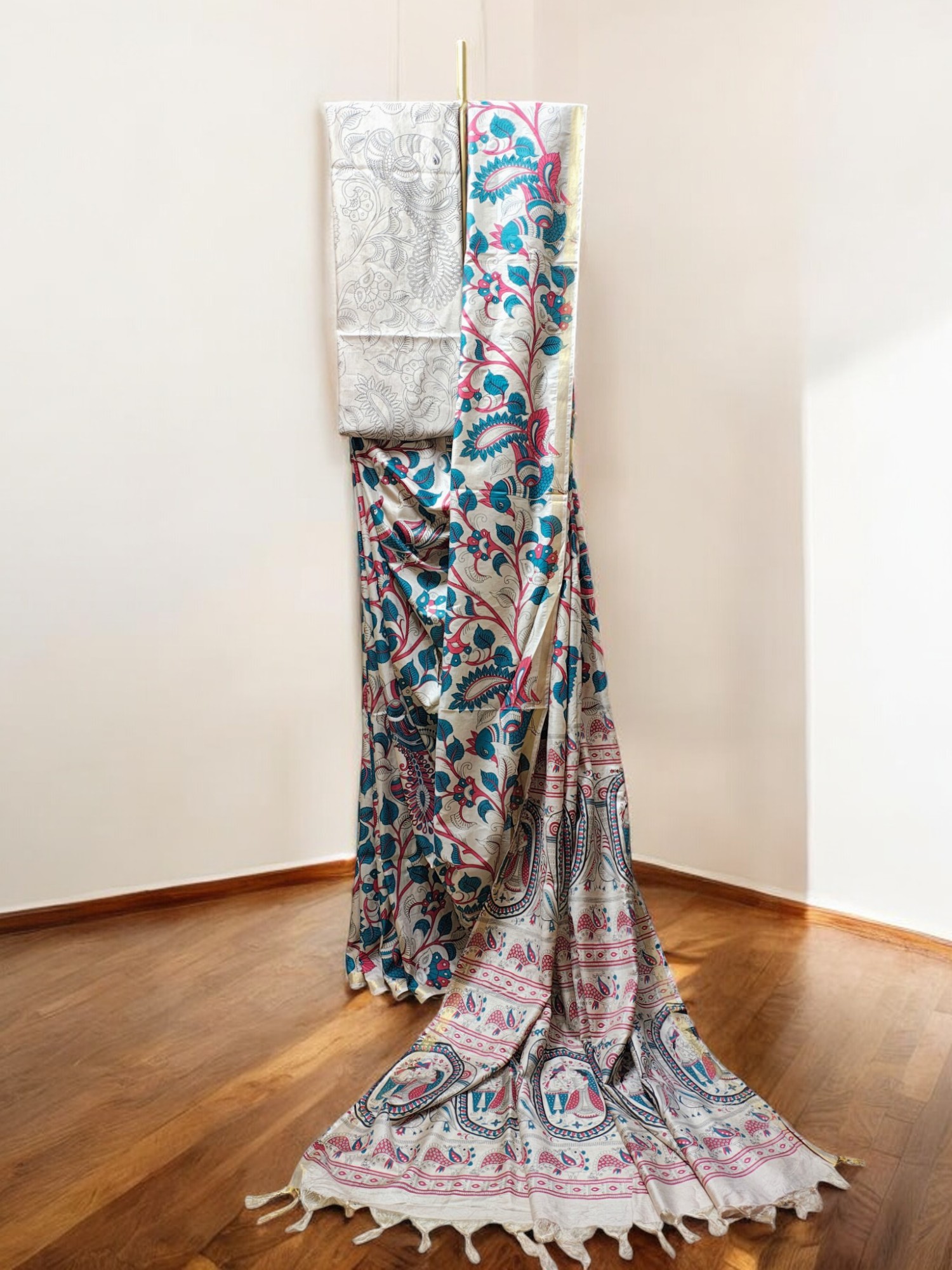 Kalamkari Print Saree with Running Blouse Kalamkari Print Saree with Running Blouse