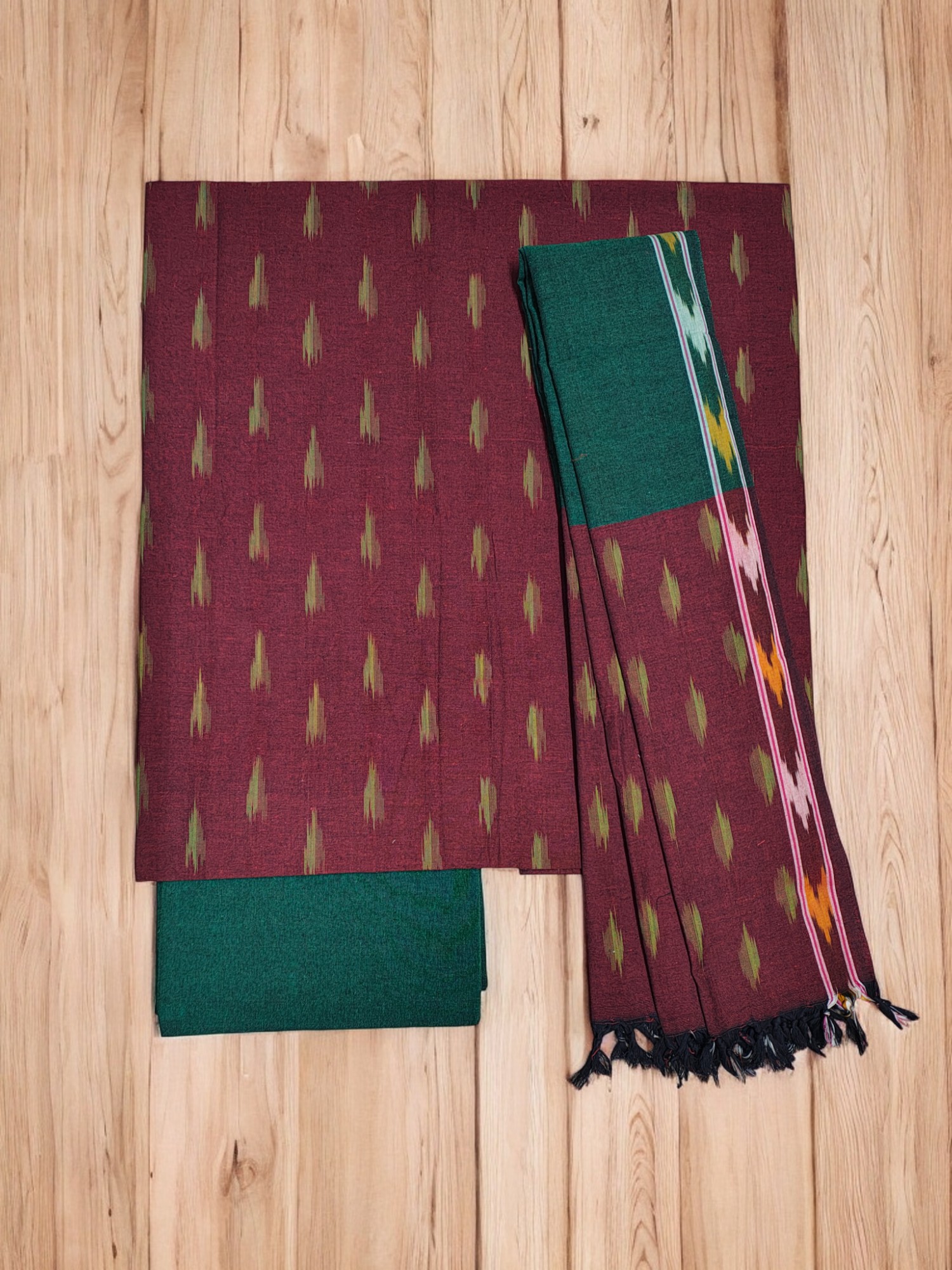 Maroon & Green Pochampally Ikkat Cotton Unstitched Salwar Suit Set