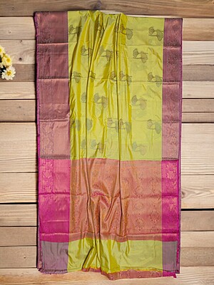 Mustard & Pink Banarasi Silk Saree with Unstitched Blouse Mustard & Pink Banarasi Silk Saree with Unstitched Blouse