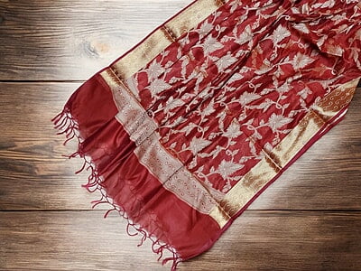 Red Banarasi Chanderi Silk Dupatta for Women Red Banarasi Chanderi Silk Dupatta for Women
