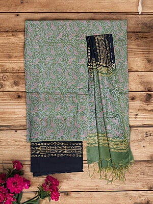 Grey & Maroon Unstitched Batik Print Silk Salwar Suit Dress Material with Dupatta Grey & Maroon Unstitched Batik Print Silk Salwar Suit Dress Material with Dupatta