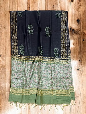 Grey & Maroon Unstitched Batik Print Silk Salwar Suit Dress Material with Dupatta Grey & Maroon Unstitched Batik Print Silk Salwar Suit Dress Material with Dupatta