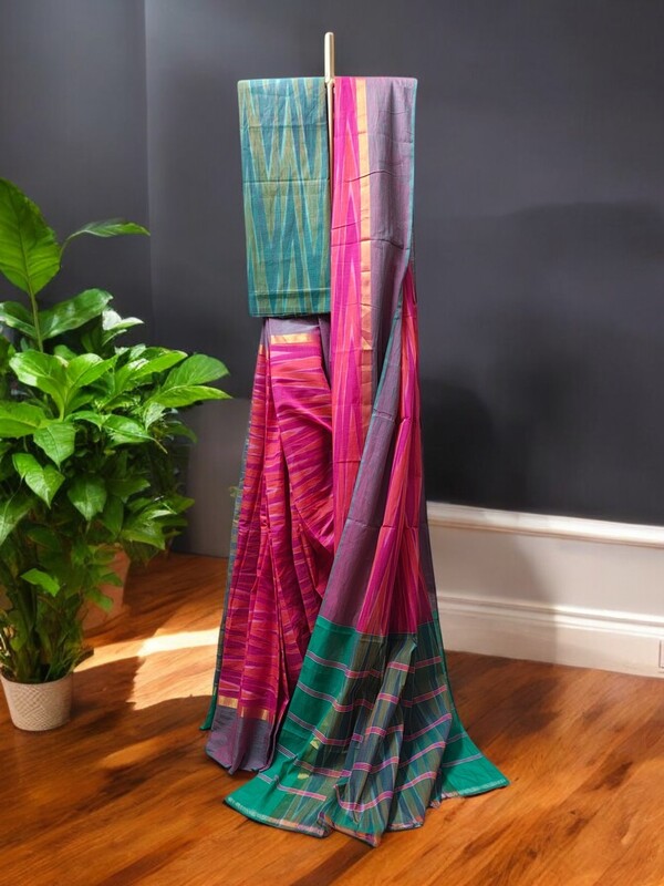Pink & Green Pochampally Ikkat Cotton Saree with Unstitched Blouse Pink & Green Pochampally Ikkat Cotton Saree with Unstitched Blouse