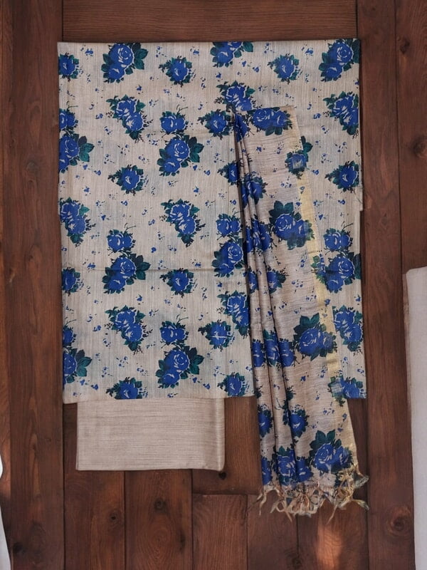 Blue & Green Kalamkari Unstitched Salwar Suit Dress Material with Dupatta Blue & Green Kalamkari Unstitched Salwar Suit Dress Material with Dupatta