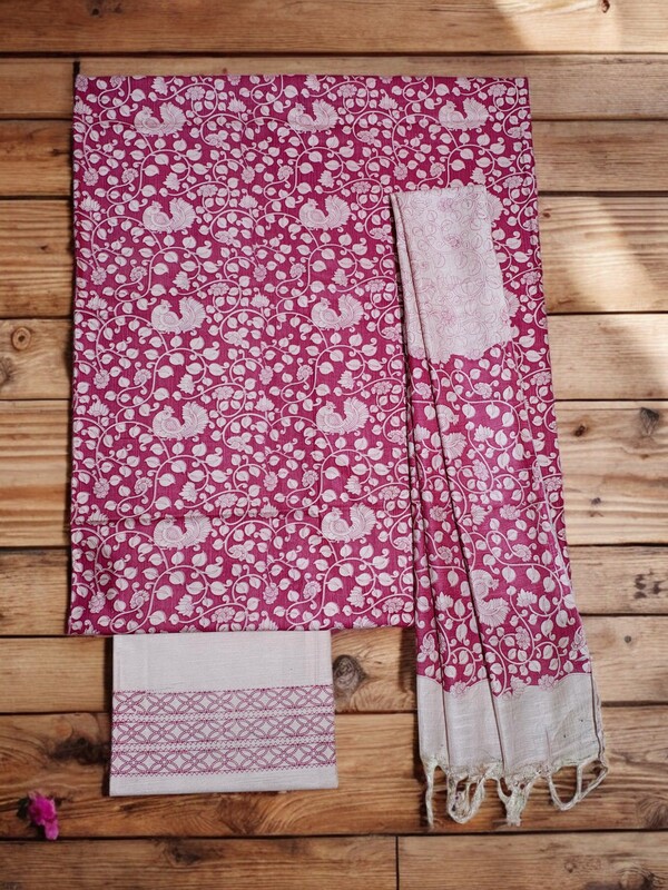 Pink kalamkari Unstitched Salwar Suit Dress Material with Dupatta Pink kalamkari Unstitched Salwar Suit Dress Material with Dupatta